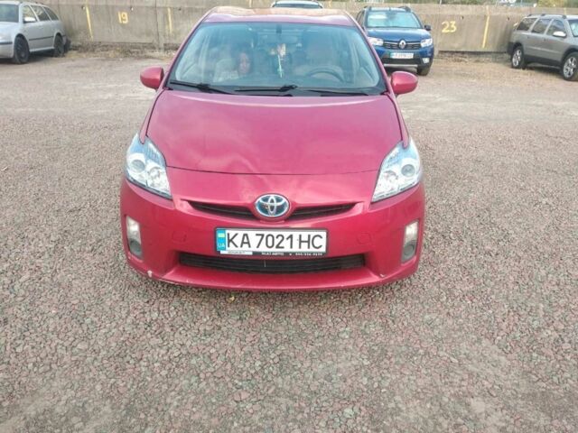 Красный Тойота Приус, объемом двигателя 1.8 л и пробегом 344 тыс. км за 8930 $, фото 2 на Automoto.ua