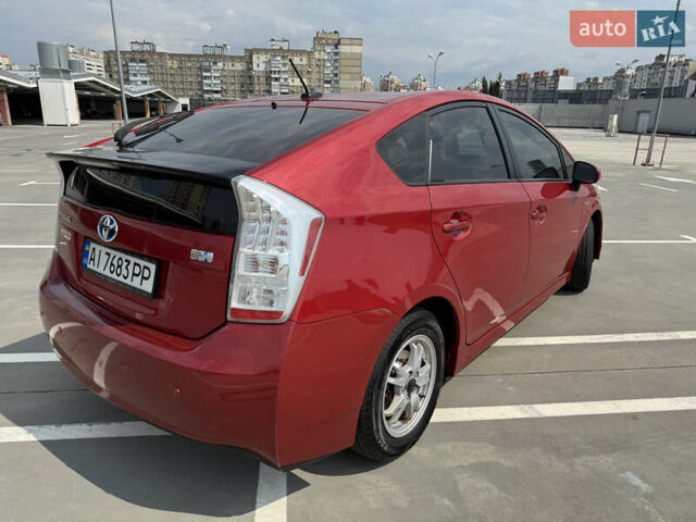 Красный Тойота Приус, объемом двигателя 1.8 л и пробегом 227 тыс. км за 10500 $, фото 7 на Automoto.ua