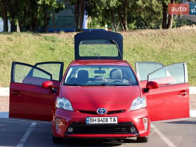 Красный Тойота Приус, объемом двигателя 1.8 л и пробегом 176 тыс. км за 10800 $, фото 12 на Automoto.ua