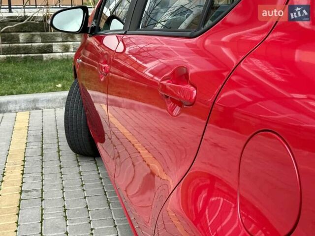 Червоний Тойота Пріус, об'ємом двигуна 1.5 л та пробігом 208 тис. км за 9999 $, фото 33 на Automoto.ua