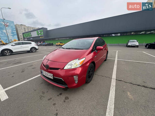 Красный Тойота Приус, объемом двигателя 1.8 л и пробегом 199 тыс. км за 11400 $, фото 6 на Automoto.ua