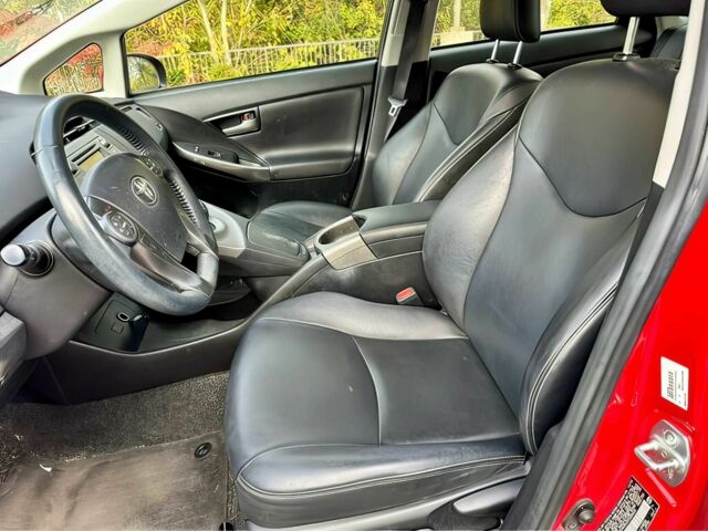 Красный Тойота Приус, объемом двигателя 1.8 л и пробегом 73 тыс. км за 8200 $, фото 8 на Automoto.ua