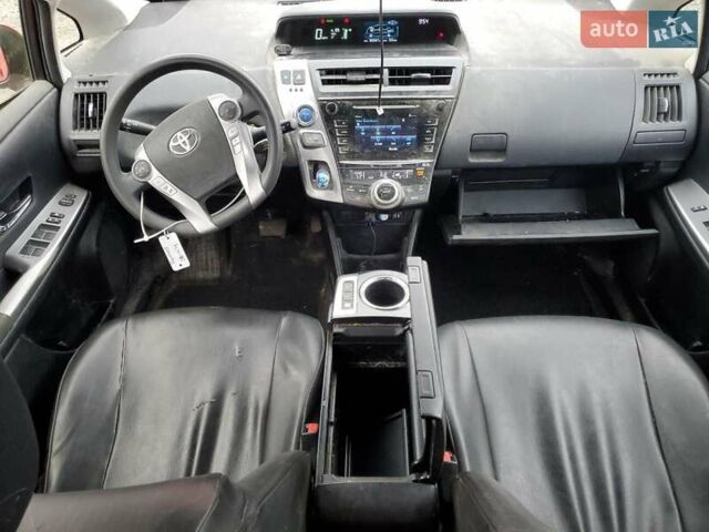 Червоний Тойота Пріус, об'ємом двигуна 1.8 л та пробігом 128 тис. км за 2400 $, фото 7 на Automoto.ua