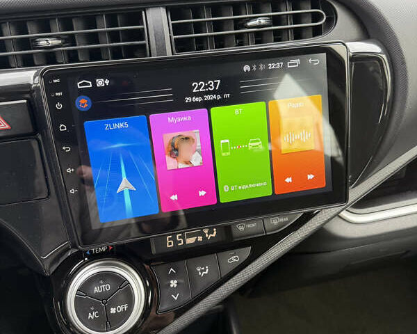 Красный Тойота Приус, объемом двигателя 1.5 л и пробегом 95 тыс. км за 11800 $, фото 19 на Automoto.ua