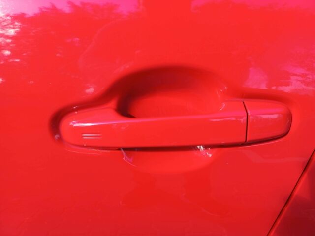 Красный Тойота Приус, объемом двигателя 1.5 л и пробегом 82 тыс. км за 11900 $, фото 14 на Automoto.ua