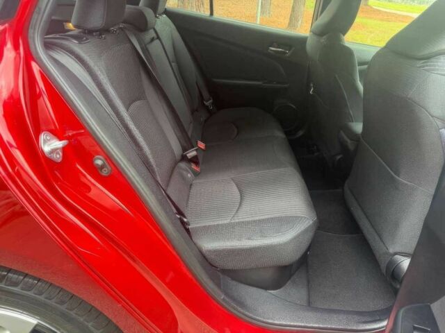 Красный Тойота Приус, объемом двигателя 1.8 л и пробегом 77 тыс. км за 8000 $, фото 10 на Automoto.ua