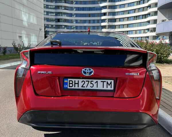 Червоний Тойота Пріус, об'ємом двигуна 1.8 л та пробігом 176 тис. км за 16800 $, фото 6 на Automoto.ua