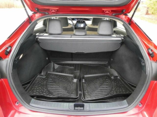 Красный Тойота Приус, объемом двигателя 1.8 л и пробегом 78 тыс. км за 10500 $, фото 12 на Automoto.ua