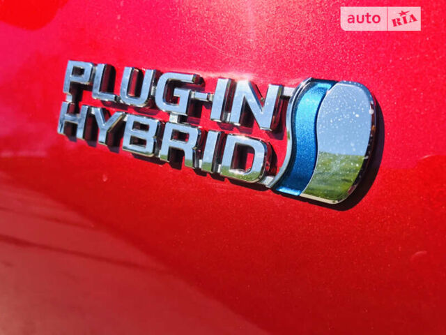 Красный Тойота Приус, объемом двигателя 1.8 л и пробегом 112 тыс. км за 20500 $, фото 14 на Automoto.ua