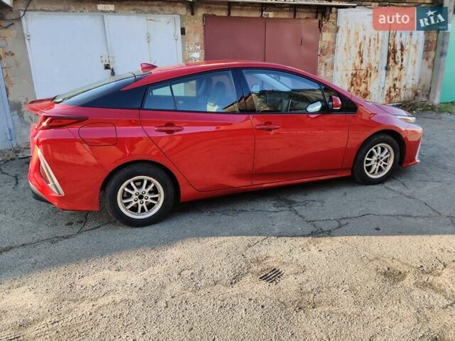 Красный Тойота Приус, объемом двигателя 1.8 л и пробегом 93 тыс. км за 18500 $, фото 11 на Automoto.ua