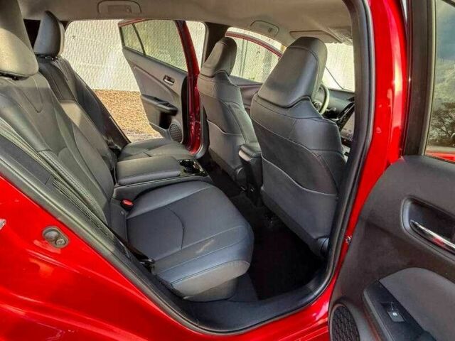 Красный Тойота Приус, объемом двигателя 1.8 л и пробегом 43 тыс. км за 5000 $, фото 14 на Automoto.ua