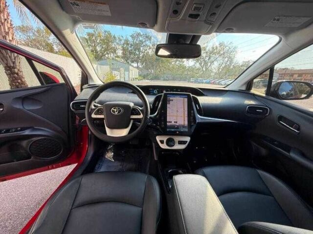 Красный Тойота Приус, объемом двигателя 1.8 л и пробегом 43 тыс. км за 5000 $, фото 9 на Automoto.ua