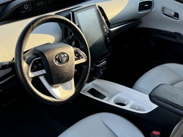 Красный Тойота Приус, объемом двигателя 1.8 л и пробегом 126 тыс. км за 19000 $, фото 4 на Automoto.ua