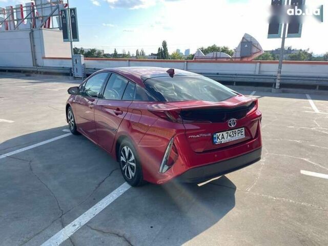 Красный Тойота Приус, объемом двигателя 1.8 л и пробегом 136 тыс. км за 17800 $, фото 7 на Automoto.ua