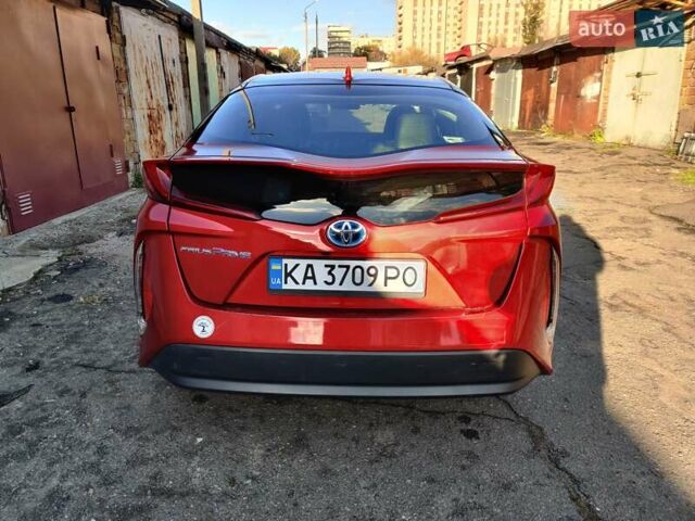 Красный Тойота Приус, объемом двигателя 1.8 л и пробегом 93 тыс. км за 18500 $, фото 2 на Automoto.ua