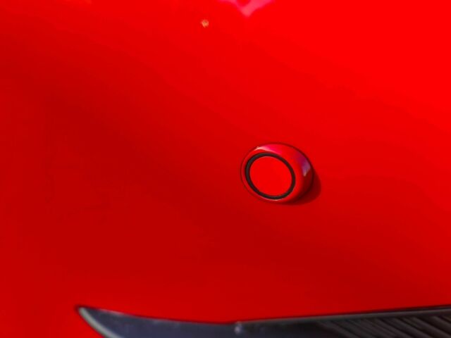 Красный Тойота Приус, объемом двигателя 1.5 л и пробегом 66 тыс. км за 14800 $, фото 21 на Automoto.ua