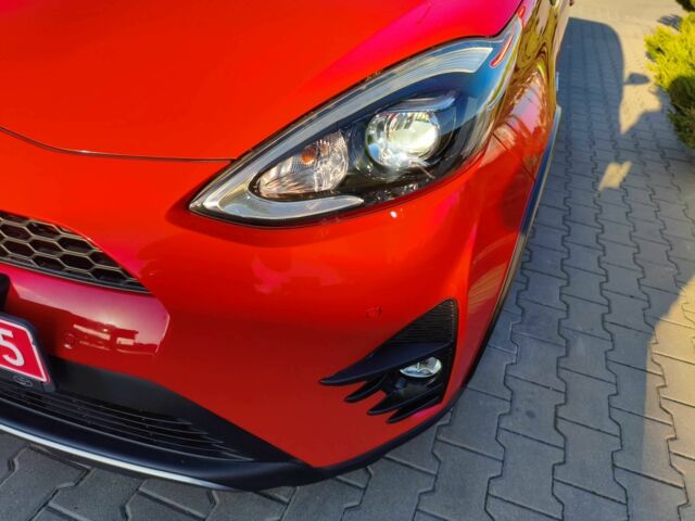 Красный Тойота Приус, объемом двигателя 1.5 л и пробегом 66 тыс. км за 14800 $, фото 20 на Automoto.ua