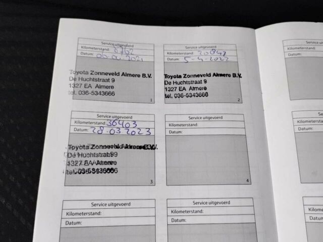 Красный Тойота Приус, объемом двигателя 0.18 л и пробегом 51 тыс. км за 20500 $, фото 7 на Automoto.ua