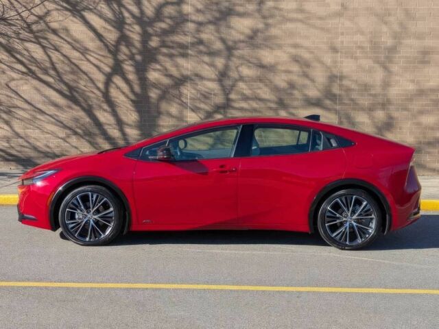 Червоний Тойота Пріус, об'ємом двигуна 2 л та пробігом 22 тис. км за 15000 $, фото 3 на Automoto.ua