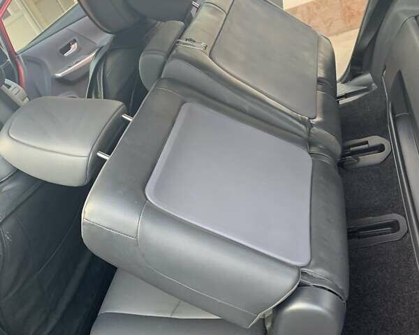 Красный Тойота Приус, объемом двигателя 1.8 л и пробегом 222 тыс. км за 13900 $, фото 9 на Automoto.ua