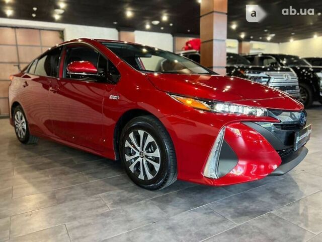 Тойота Приус, объемом двигателя 1.8 л и пробегом 10 тыс. км за 27900 $, фото 2 на Automoto.ua