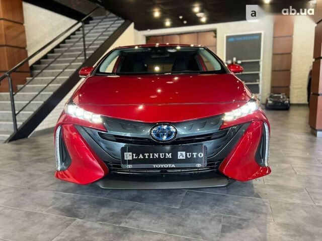 Тойота Приус, объемом двигателя 1.8 л и пробегом 10 тыс. км за 27900 $, фото 3 на Automoto.ua