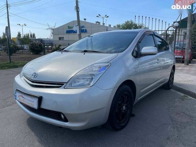 Тойота Приус, объемом двигателя 0 л и пробегом 300 тыс. км за 5999 $, фото 2 на Automoto.ua