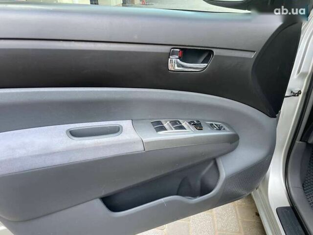 Тойота Приус, объемом двигателя 0 л и пробегом 300 тыс. км за 5999 $, фото 11 на Automoto.ua