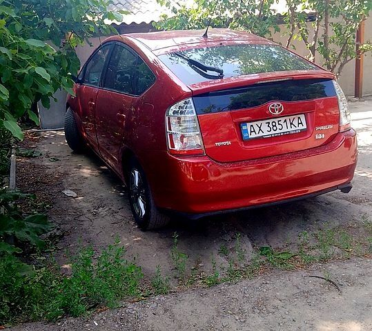 Тойота Приус, объемом двигателя 1.5 л и пробегом 190 тыс. км за 4500 $, фото 8 на Automoto.ua