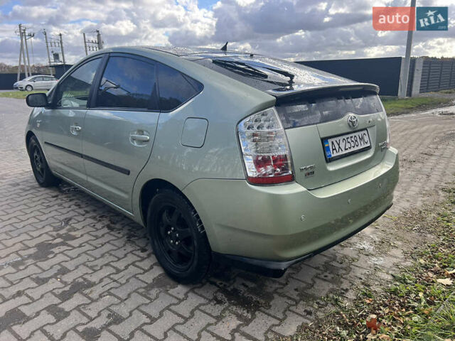 Тойота Пріус, об'ємом двигуна 1.5 л та пробігом 318 тис. км за 7200 $, фото 3 на Automoto.ua