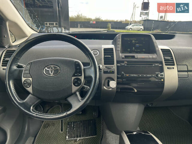 Тойота Пріус, об'ємом двигуна 1.5 л та пробігом 318 тис. км за 7200 $, фото 9 на Automoto.ua