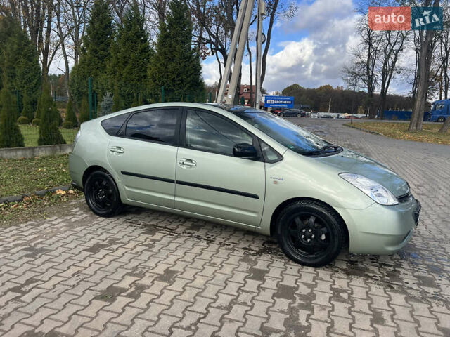 Тойота Пріус, об'ємом двигуна 1.5 л та пробігом 318 тис. км за 7200 $, фото 5 на Automoto.ua