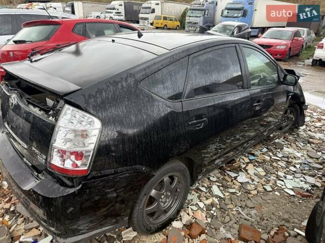 Тойота Приус, объемом двигателя 1.5 л и пробегом 120 тыс. км за 1999 $, фото 4 на Automoto.ua