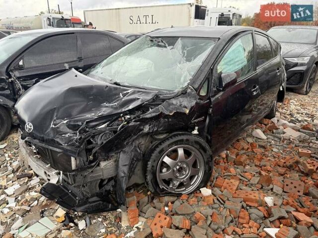 Тойота Приус, объемом двигателя 1.5 л и пробегом 120 тыс. км за 1999 $, фото 1 на Automoto.ua