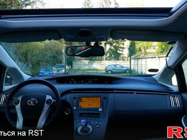 Тойота Приус, объемом двигателя 1.8 л и пробегом 109 тыс. км за 7000 $, фото 6 на Automoto.ua