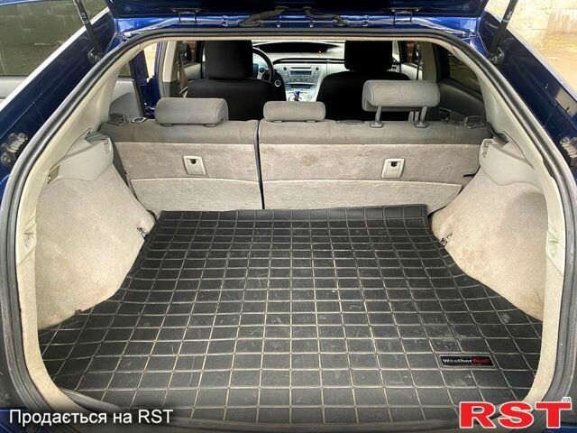 Тойота Приус, объемом двигателя 18 л и пробегом 400 тыс. км за 8500 $, фото 1 на Automoto.ua