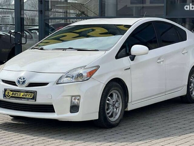 Тойота Приус, объемом двигателя 0 л и пробегом 76 тыс. км за 10999 $, фото 2 на Automoto.ua