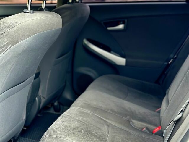 Тойота Приус, объемом двигателя 1.8 л и пробегом 210 тыс. км за 11000 $, фото 8 на Automoto.ua