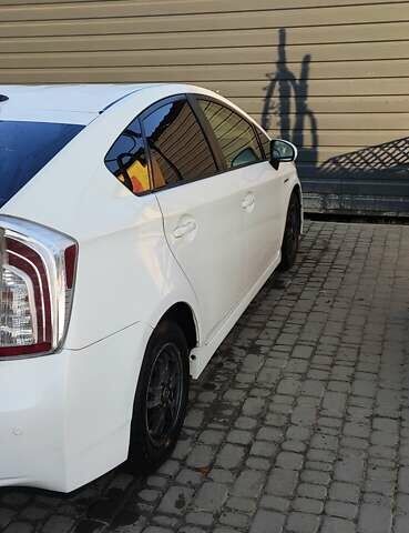 Тойота Пріус, об'ємом двигуна 1.8 л та пробігом 250 тис. км за 9500 $, фото 7 на Automoto.ua