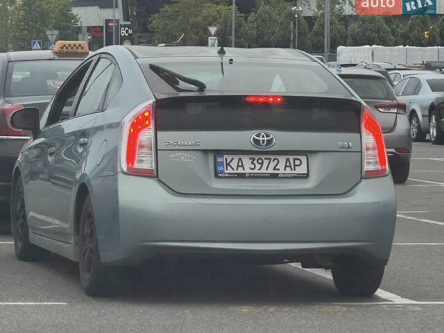 Тойота Приус, объемом двигателя 1.8 л и пробегом 200 тыс. км за 11500 $, фото 4 на Automoto.ua
