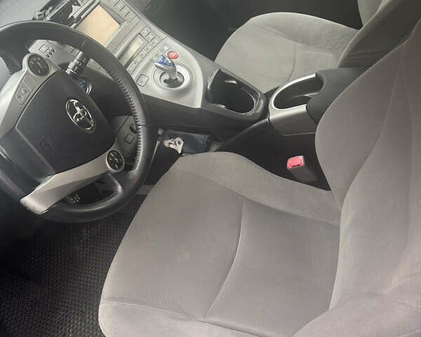 Тойота Приус, объемом двигателя 1.8 л и пробегом 200 тыс. км за 11500 $, фото 11 на Automoto.ua
