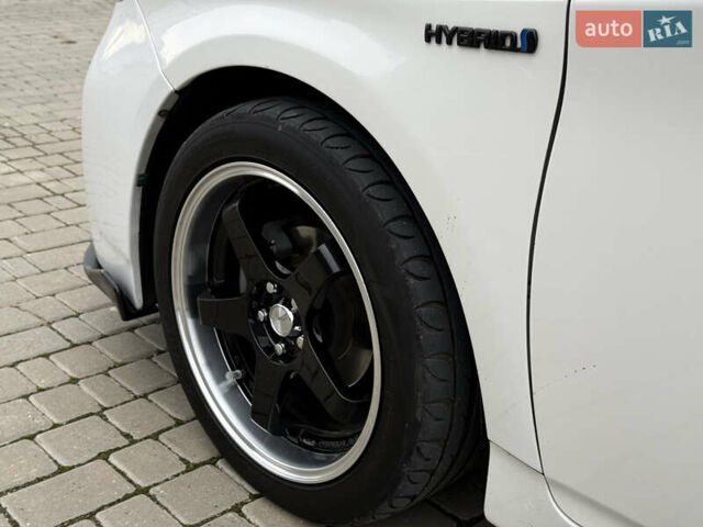 Тойота Приус, объемом двигателя 1.8 л и пробегом 220 тыс. км за 9950 $, фото 12 на Automoto.ua