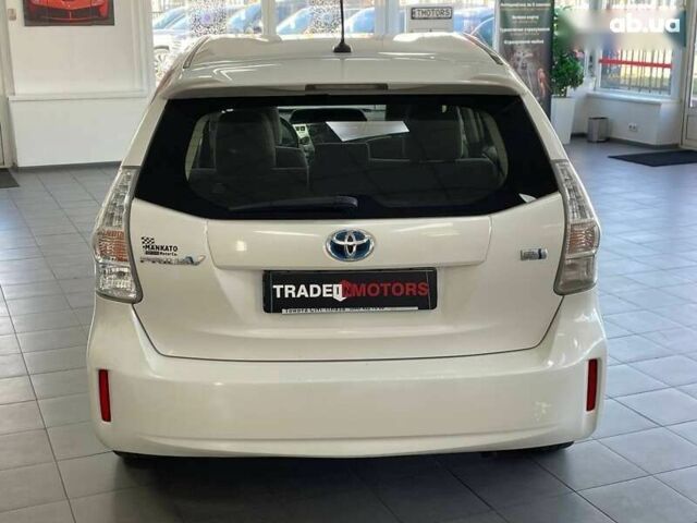 Тойота Приус, объемом двигателя 0 л и пробегом 217 тыс. км за 10990 $, фото 10 на Automoto.ua