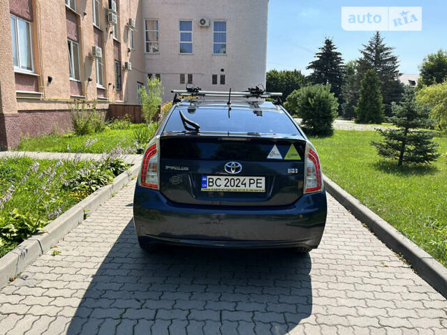 Тойота Приус, объемом двигателя 1.8 л и пробегом 285 тыс. км за 10100 $, фото 3 на Automoto.ua