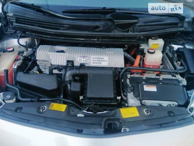 Тойота Приус, объемом двигателя 1.8 л и пробегом 149 тыс. км за 12900 $, фото 16 на Automoto.ua