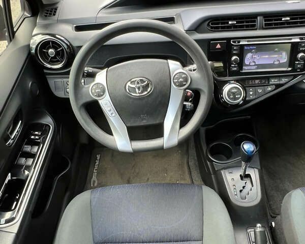 Тойота Приус, объемом двигателя 0 л и пробегом 83 тыс. км за 12800 $, фото 28 на Automoto.ua