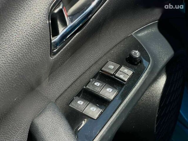 Тойота Приус, объемом двигателя 0 л и пробегом 74 тыс. км за 21900 $, фото 6 на Automoto.ua