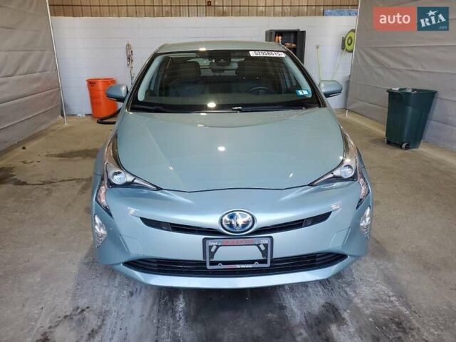 Тойота Приус, объемом двигателя 1.8 л и пробегом 54 тыс. км за 2600 $, фото 4 на Automoto.ua