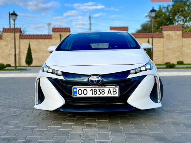 Тойота Приус, объемом двигателя 1.8 л и пробегом 90 тыс. км за 21500 $, фото 1 на Automoto.ua