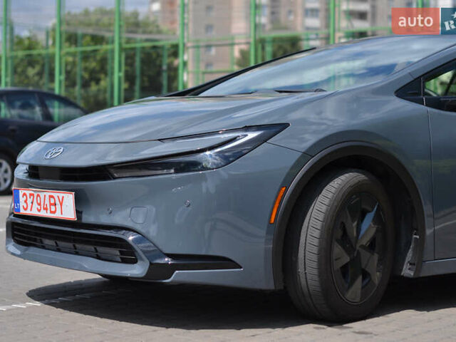 Тойота Приус, объемом двигателя 0 л и пробегом 15 тыс. км за 28000 $, фото 4 на Automoto.ua